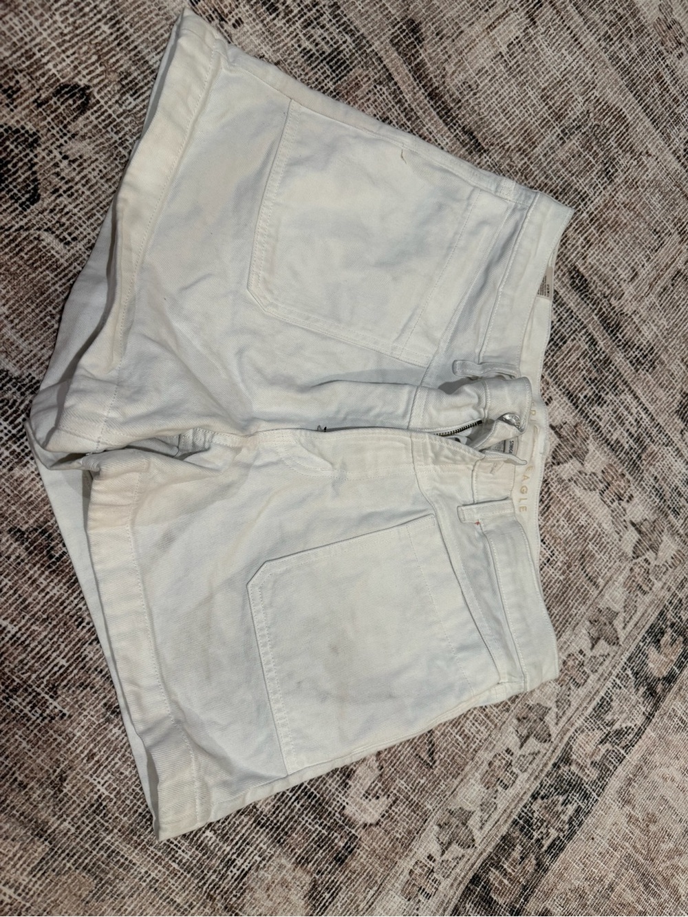 American Eagle Outfitters White High-Rise Shorts - Clean Denim